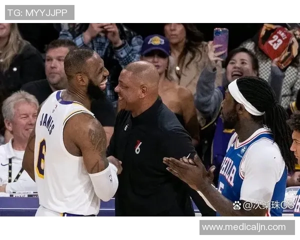 詹姆斯砍下40+的两双创纪录，但骑士总决赛再次失利